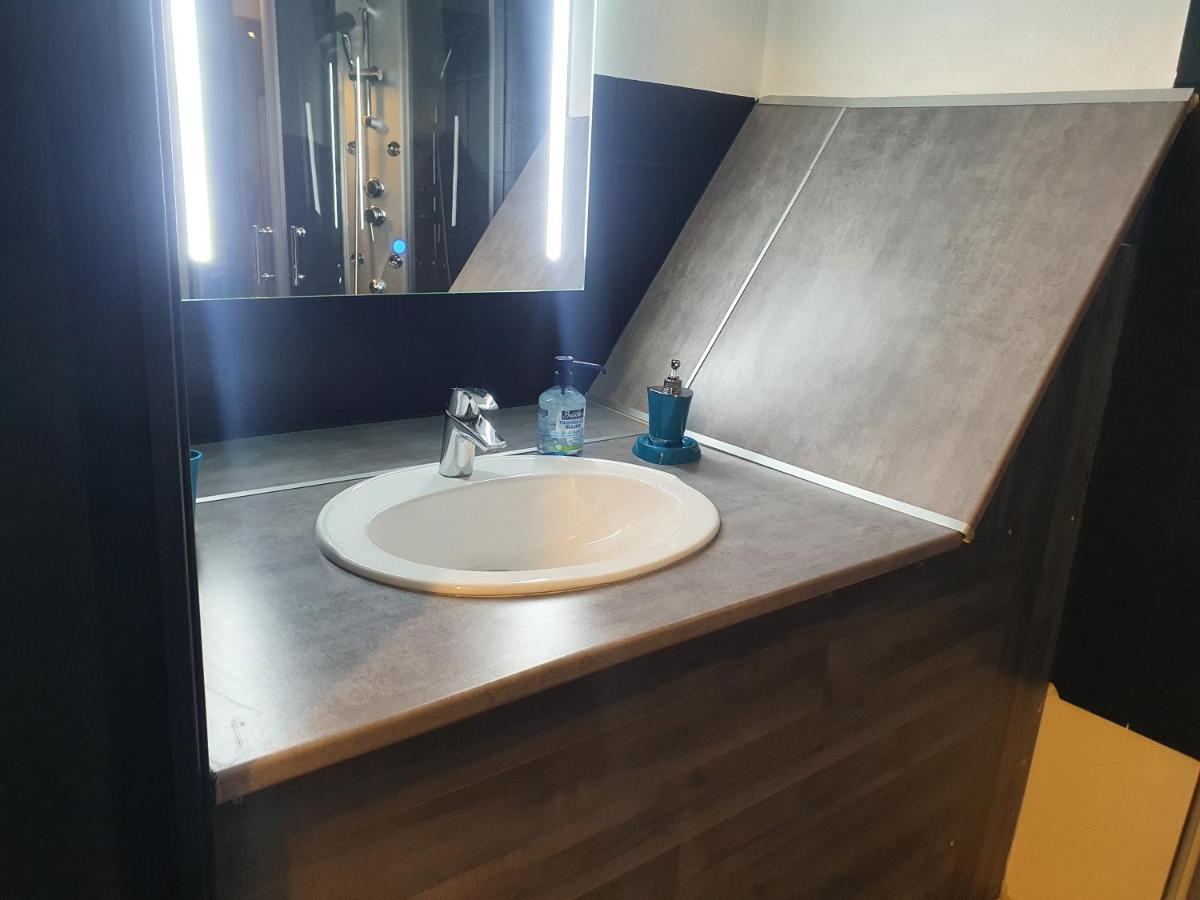 Firas Appartement 발랑시엔 외부 사진