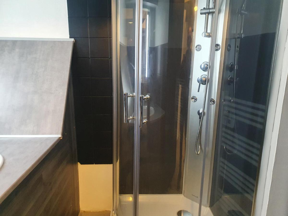 Firas Appartement 발랑시엔 외부 사진